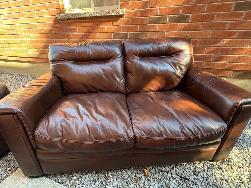 Brown Leather Sofa and Loveseat Set - photo 4