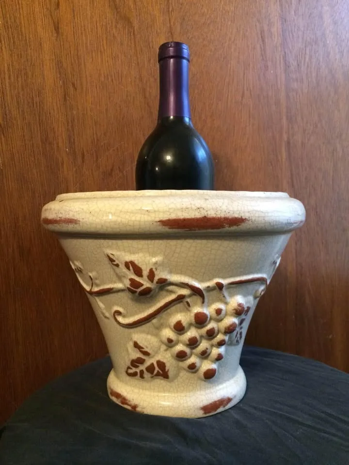 Glazed Grape Bunch Planter - 7 x 9 image indicator(2)