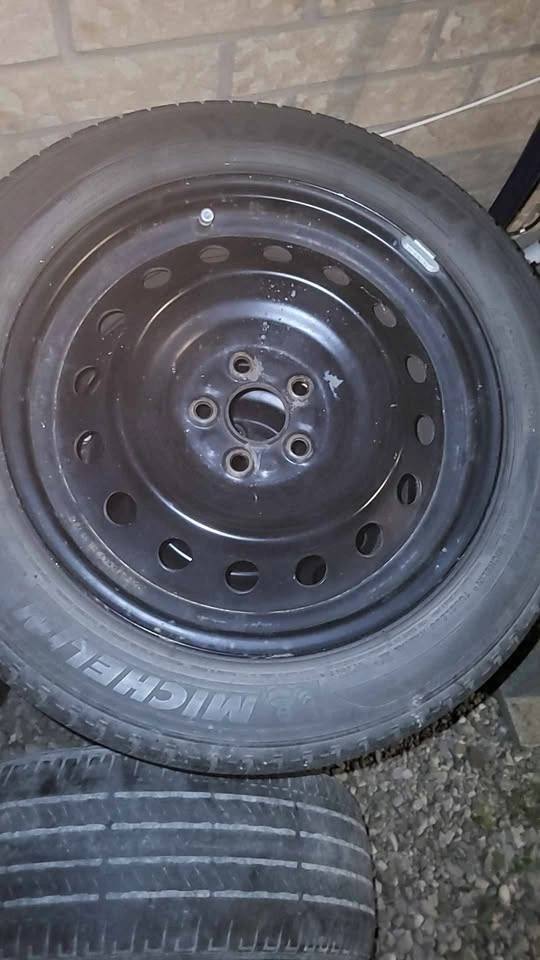 Michelin Primacy Tires 205/55R16 on Steel Rims - photo 3