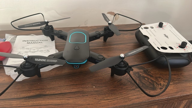 JY02 Foldable Drone - photo 3