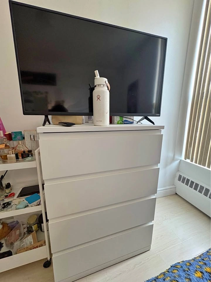 IKEA Malm 4-Drawer Dresser - White