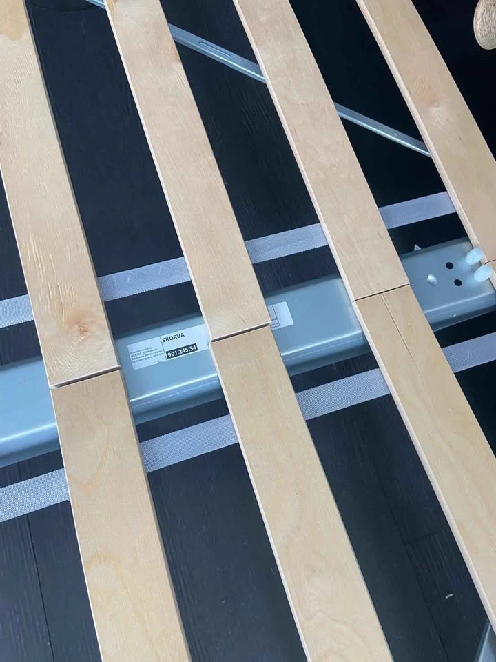 IKEA MALM Queen Bed Frame with LURÖY Slats - photo 3