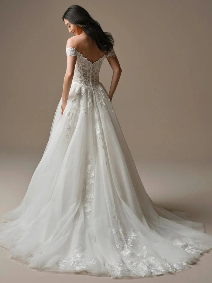 Maggie Sottero Verina 2026 Wedding Dress: Size US 0 - photo 3