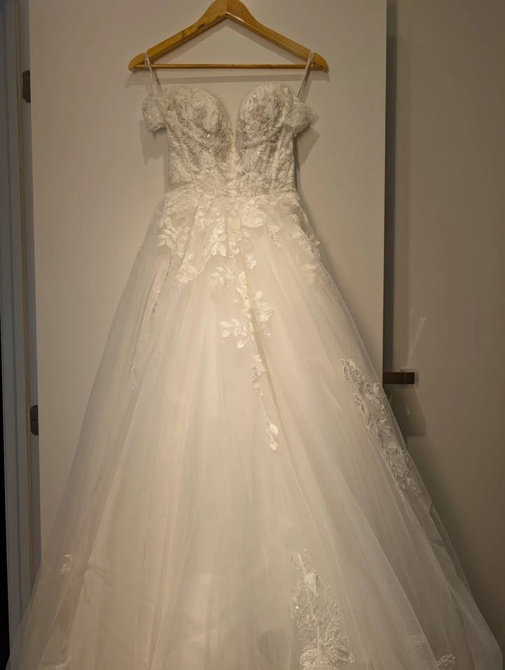 Maggie Sottero Verina 2026 Wedding Dress: Size US 0 - photo 5