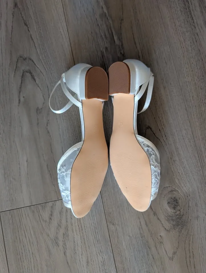 New White Sandals - Size 39 - photo 3
