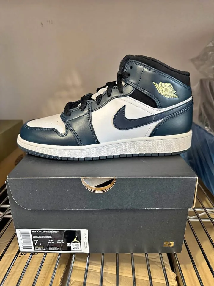 Jordan 1 Teal / Armoury 6Y 7Y brand new