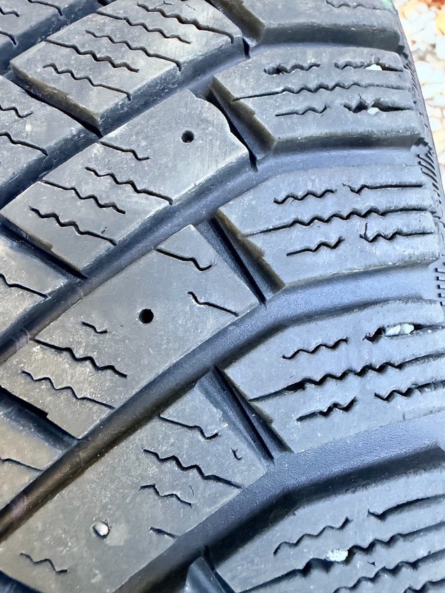 Gislaved Nord*Frost 200 Winter Tires 205/55R16 - photo 5