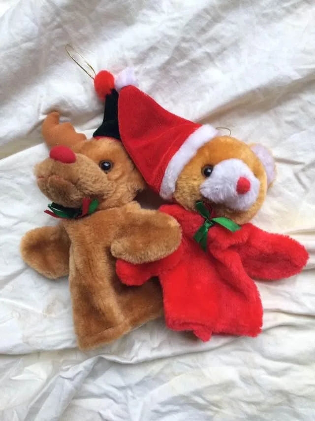 Pair Of Christmas Ornaments/Hand Puppets - Excellent Condition image indicator(5)