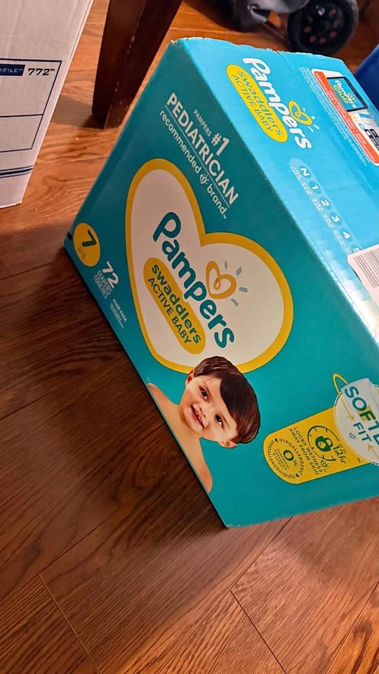 Pampers diaper size 7