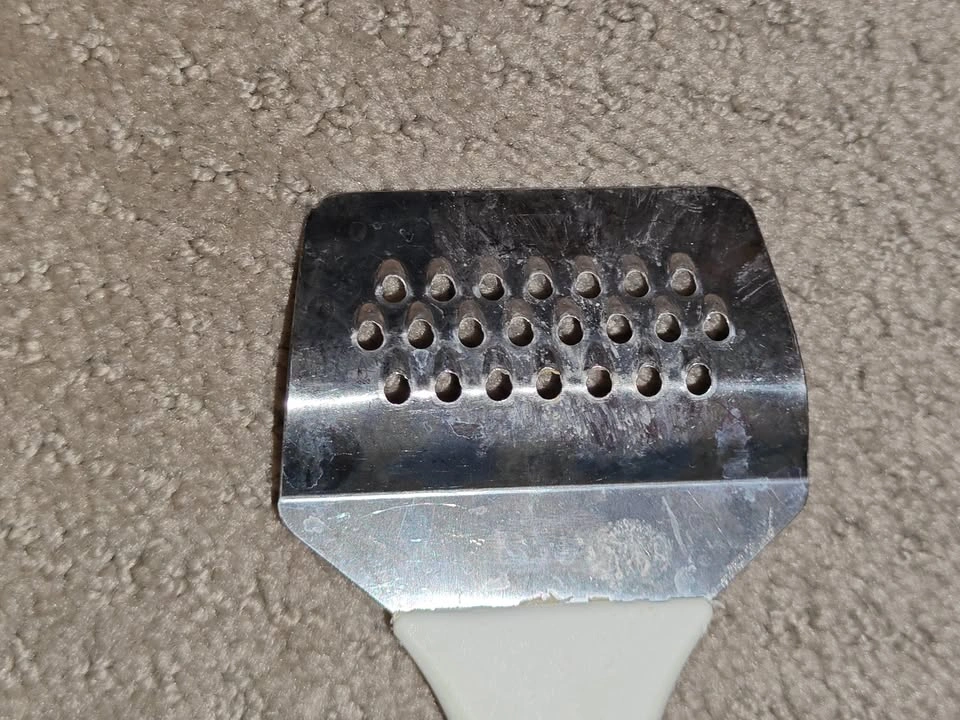 RIVO Food Scraper / Kitchen Grater Tool - Made in Sweden - photo 4