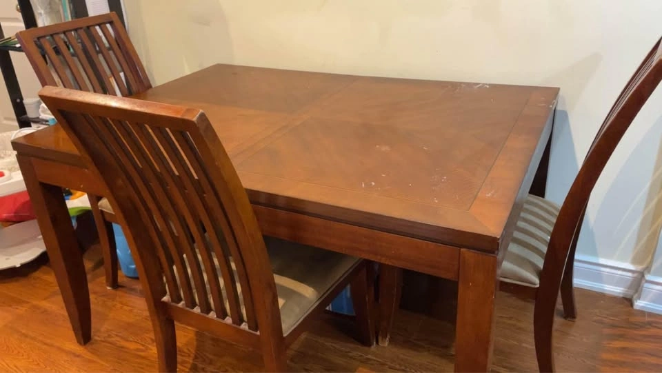 Dining set- with 4 chairs
