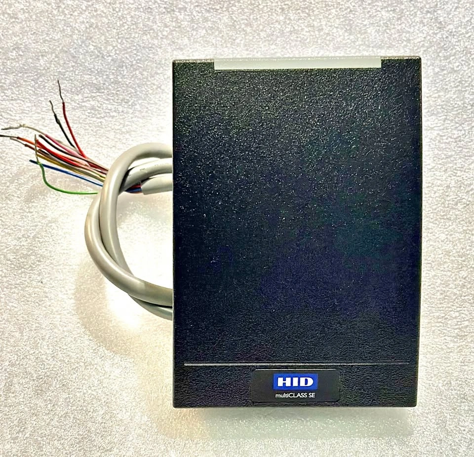 HID multiCLASS SE RP40 Smart Card Reader