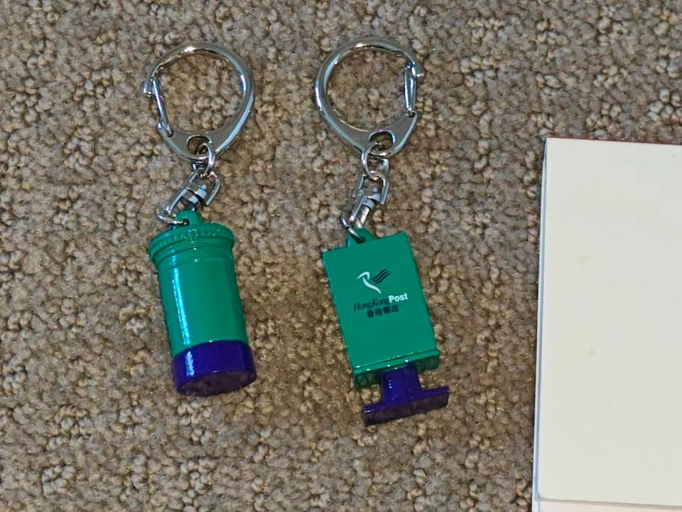 Hong Kong Post Key Chains - 4 Keychains & HK Paper Pad - photo 5