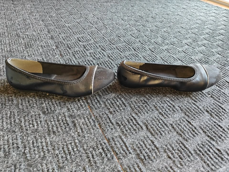 Women Nuovo By Hawkins Ballet Flats Slip On Shoes - Size 7.5 - photo 2