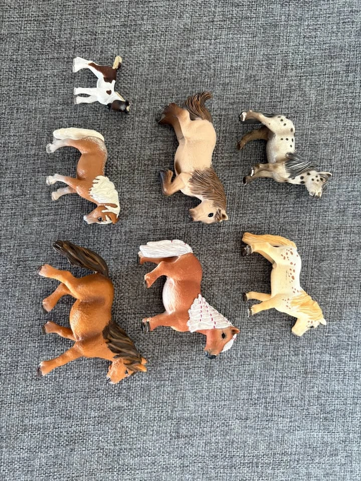 Schleich Horse Figurines Lot of 7. Pick up in Rosenthal. - photo 2