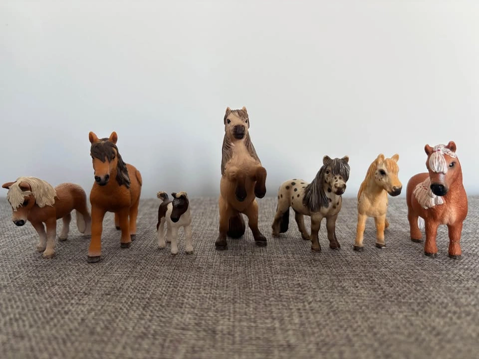Schleich Horse Figurines Lot of 7. Pick up in Rosenthal. - photo 3