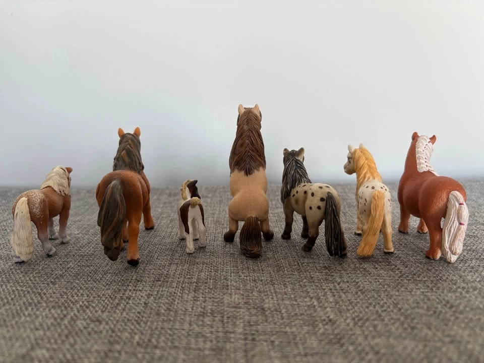 Schleich Horse Figurines Lot of 7. Pick up in Rosenthal. - photo 4