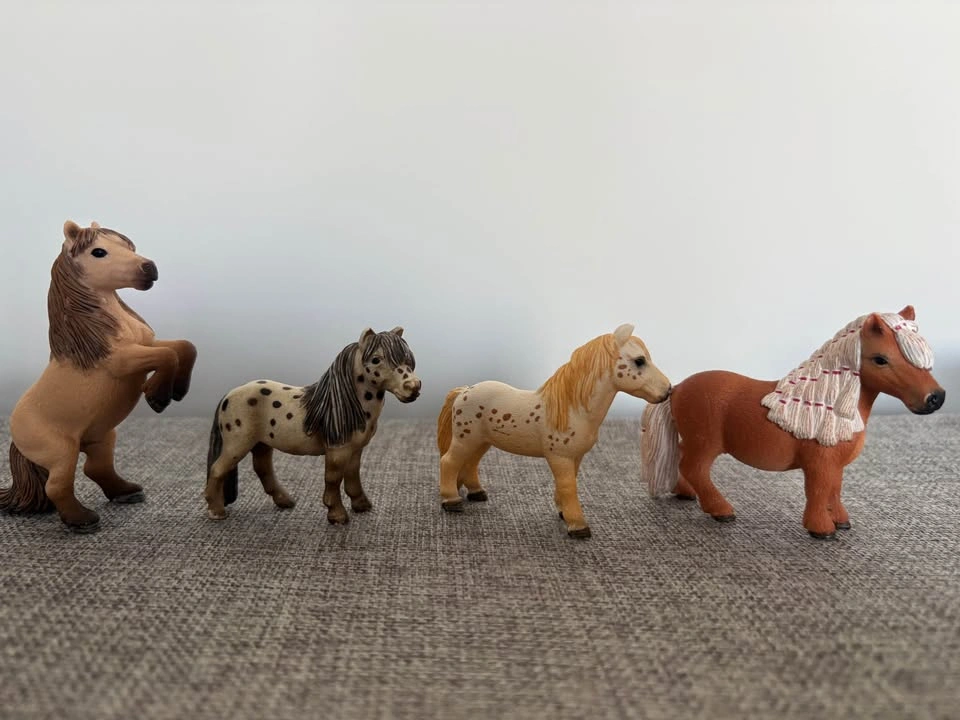 Schleich Horse Figurines Lot of 7. Pick up in Rosenthal. - photo 5