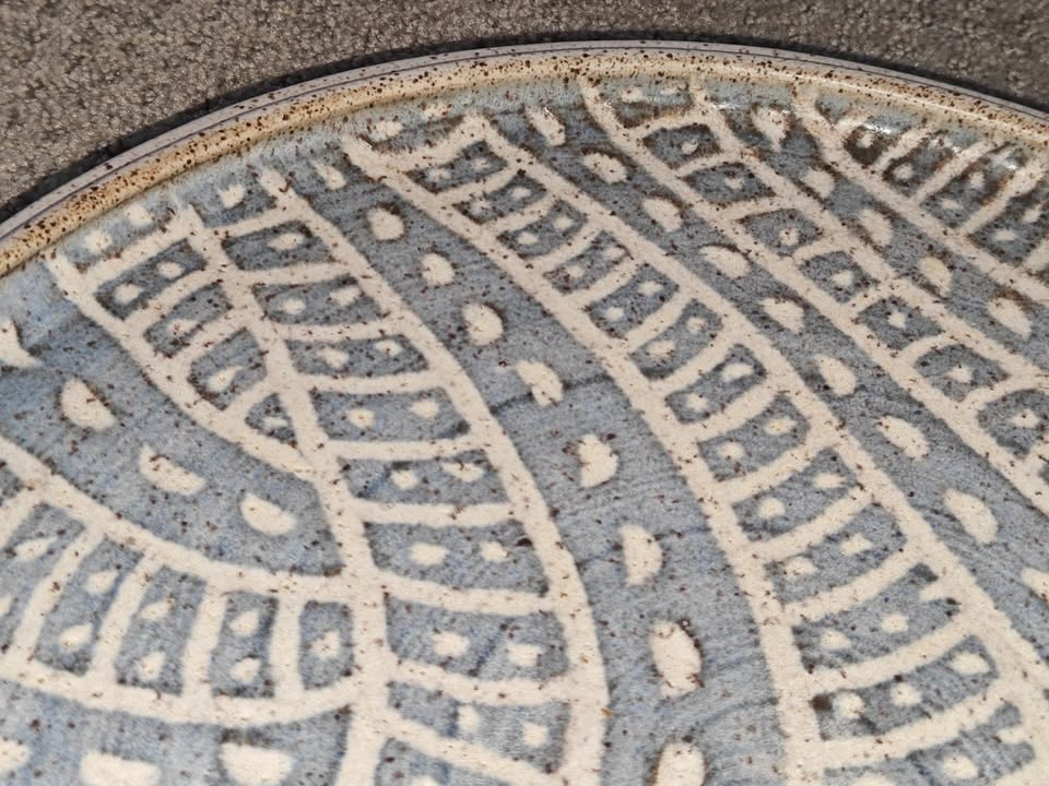 12" Ceramic Decorative Tray Plate w/ Geometric Organic Pattern - photo 3
