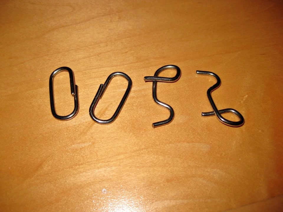 Simple Magic Trick Puzzle - Connecting Links - Magician