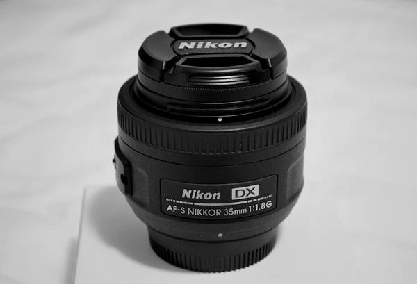 Nikkor 35mm f/1.8G AF-S DX Lens for Nikon