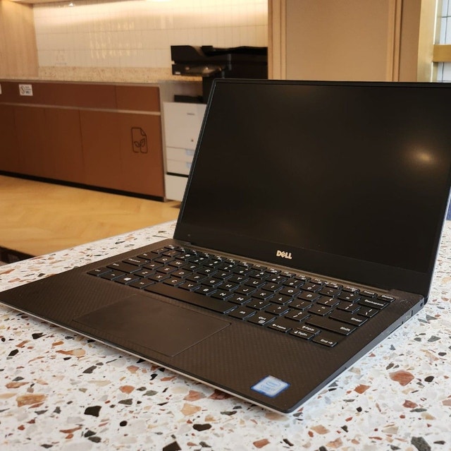 Dell XPS 13 9360 Ultrabook Laptop (Core i5, 8GB RAM, 256GB SSD) - photo 2