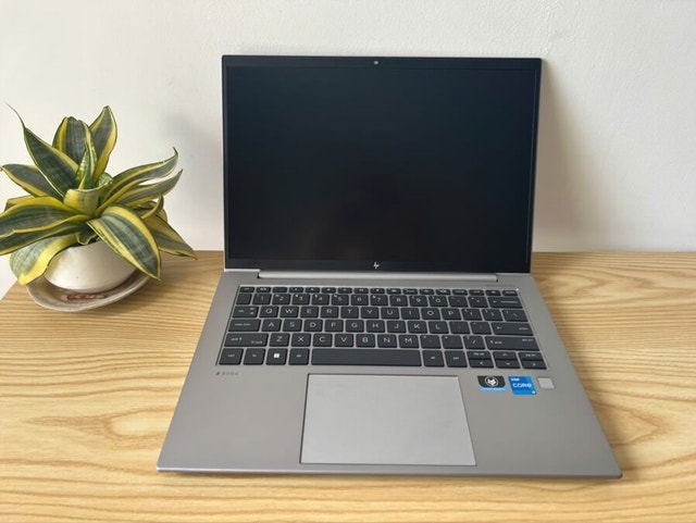 HP ZBook G9 Business Laptop (12th gen i7, 16GB RAM, 512GB SSD)