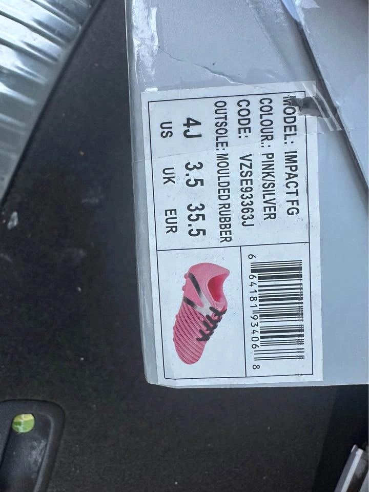 Vizari Kids Soccer Cleats – Size 4J – Youth Firm Ground - photo 2