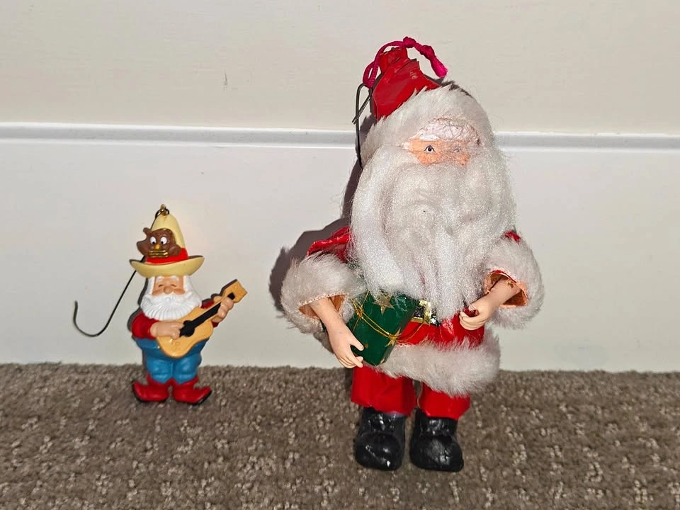 Christmas Tree Ornaments Decorations - Santa Claus - 2 Pieces