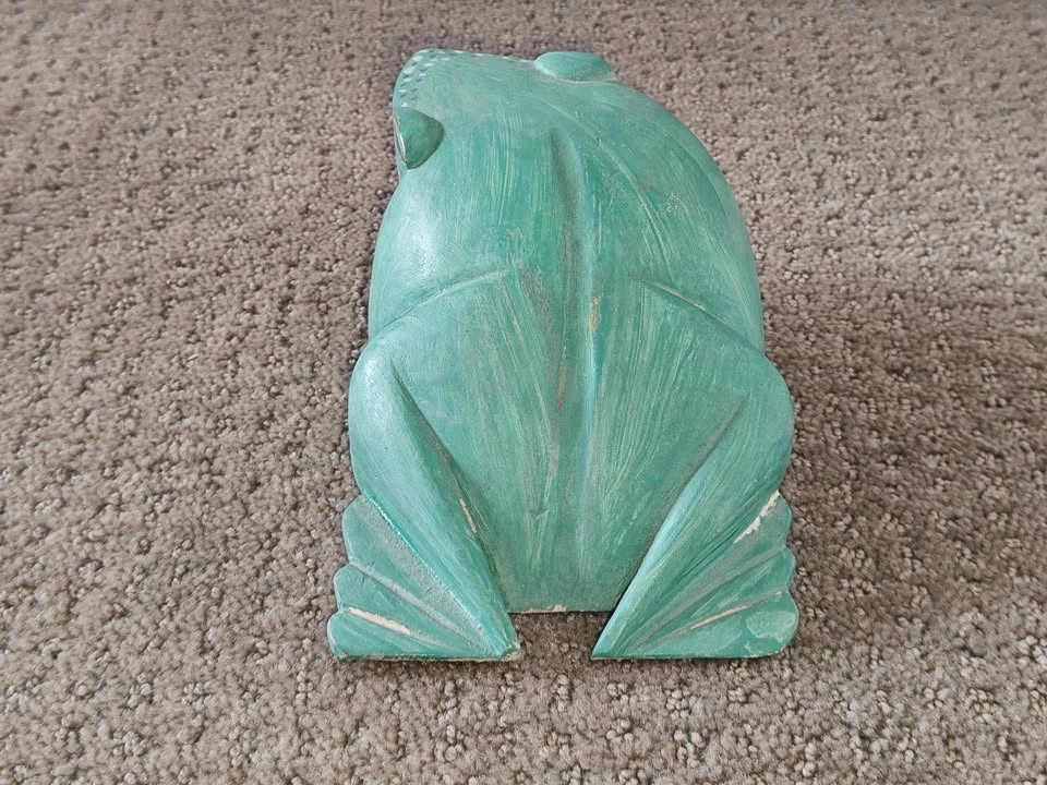Handmade Wooden Frog & Hand Painted Green - photo 4