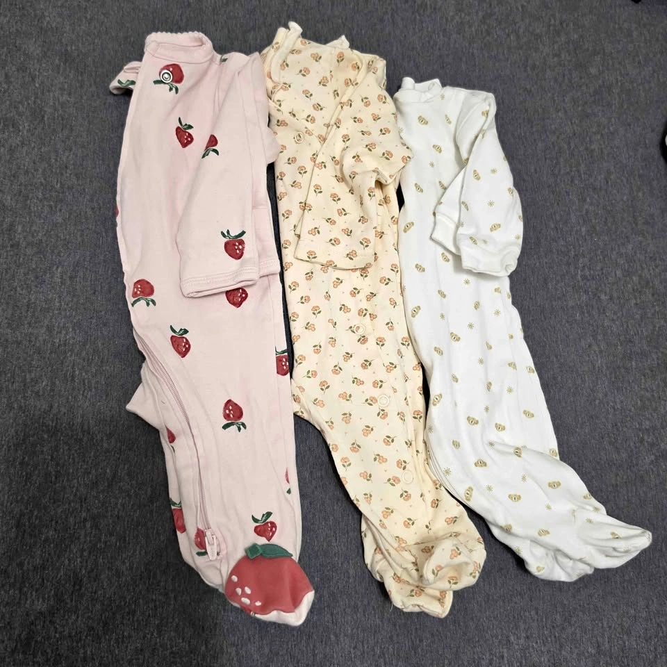 0-3months footed sleepers