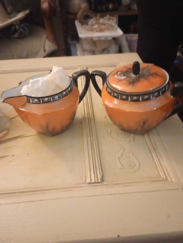 Tillowitz Cream and Sugar Set