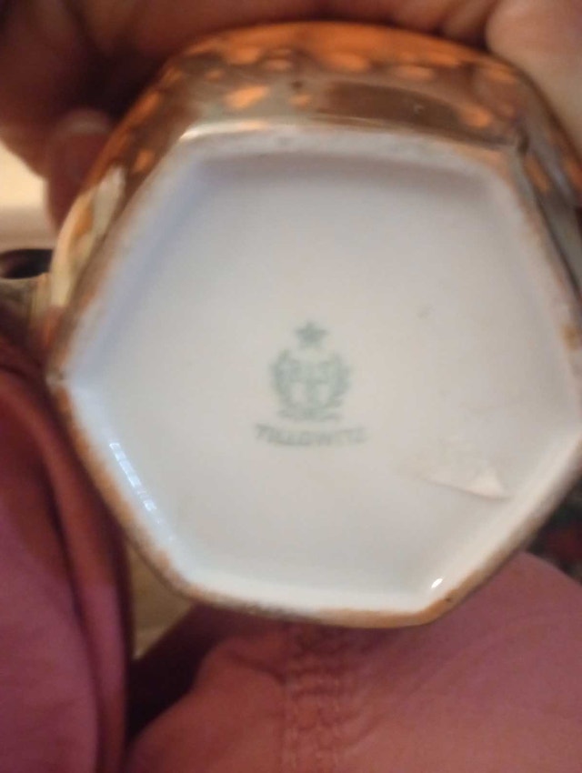 Tillowitz Cream and Sugar Set - photo 2