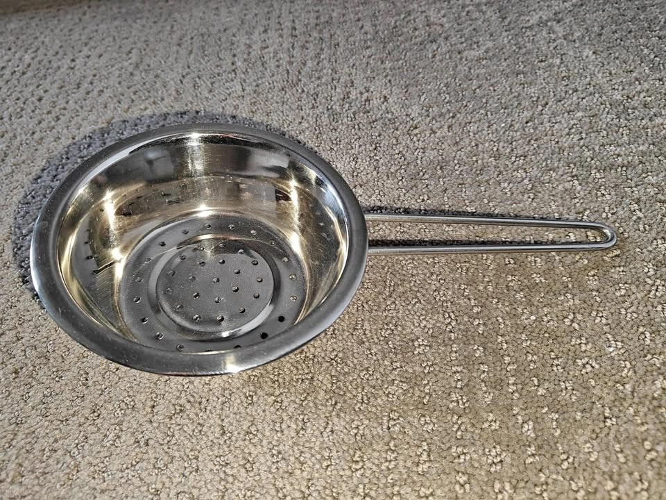 Small Stainless Steel Colander / Strainer with Handle - 5" (D)