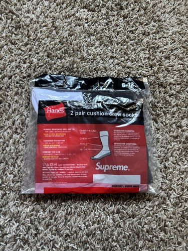 Black and White Supreme Socks - photo 2