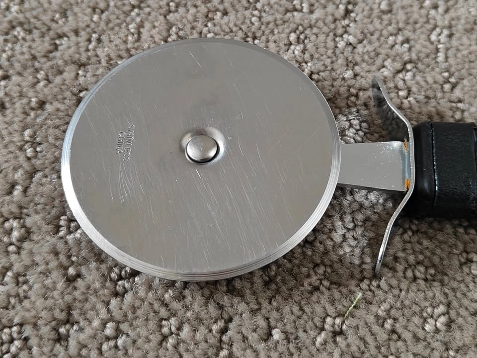Stainless Steel Pizza Cutter Wheel - Pizza Slicer - photo 4