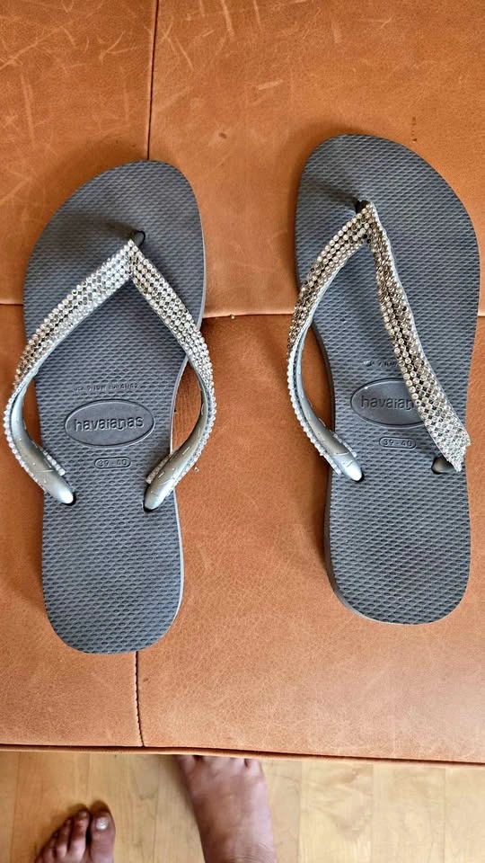 Silver Rhinestone Havaianas Flip Flops New