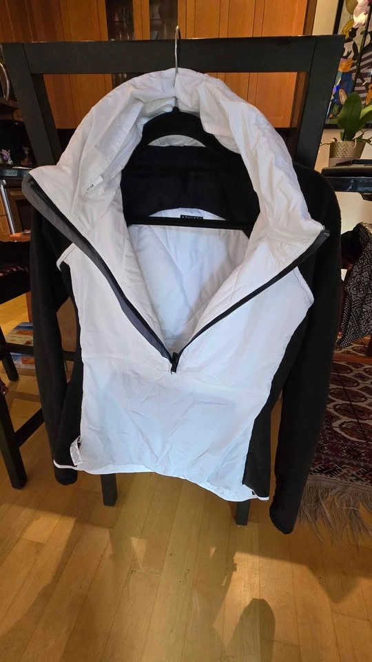 Athleta Quilted Jacket Medium Athleisure - photo 2