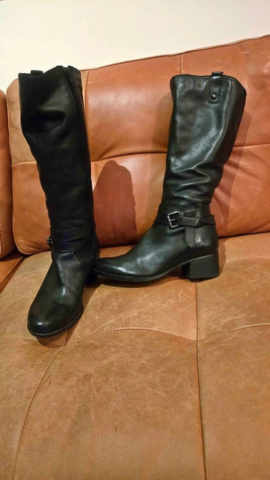 Naturalizer Comfortable Riding Boots