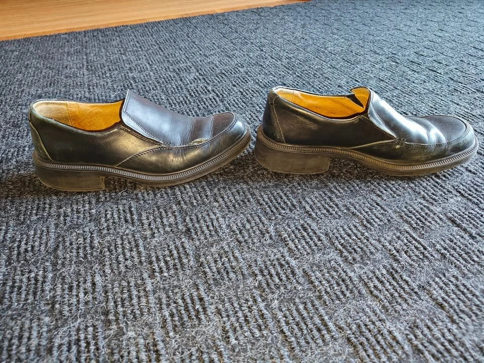 Men Hush Puppies Slip On Loafers Dress Shoes - Size 43 / US 10 - photo 3