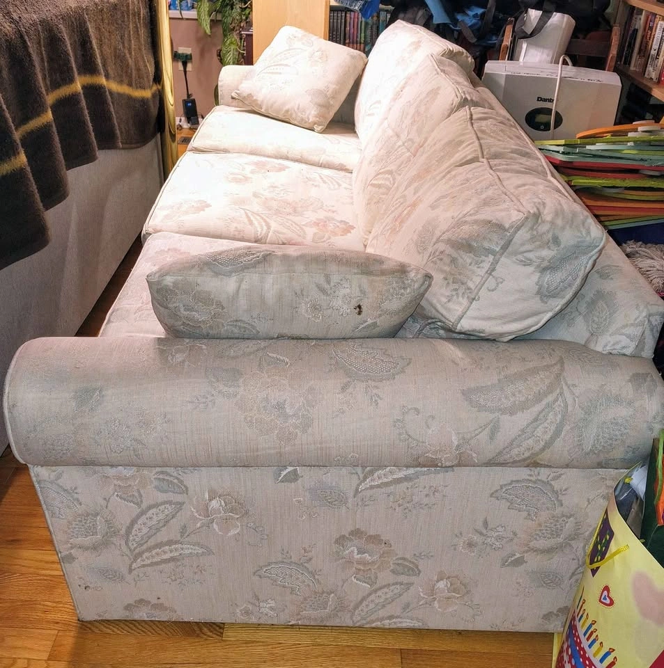 Floral Patterned Three-Seat Sofa - photo 2