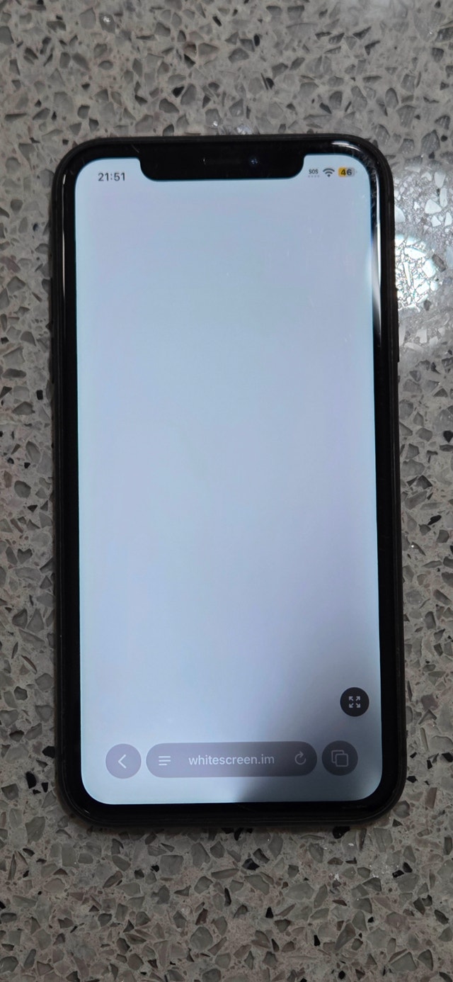 iPhone 11 128GB - Black - Unlocked (Includes OtterBox Case) - photo 5