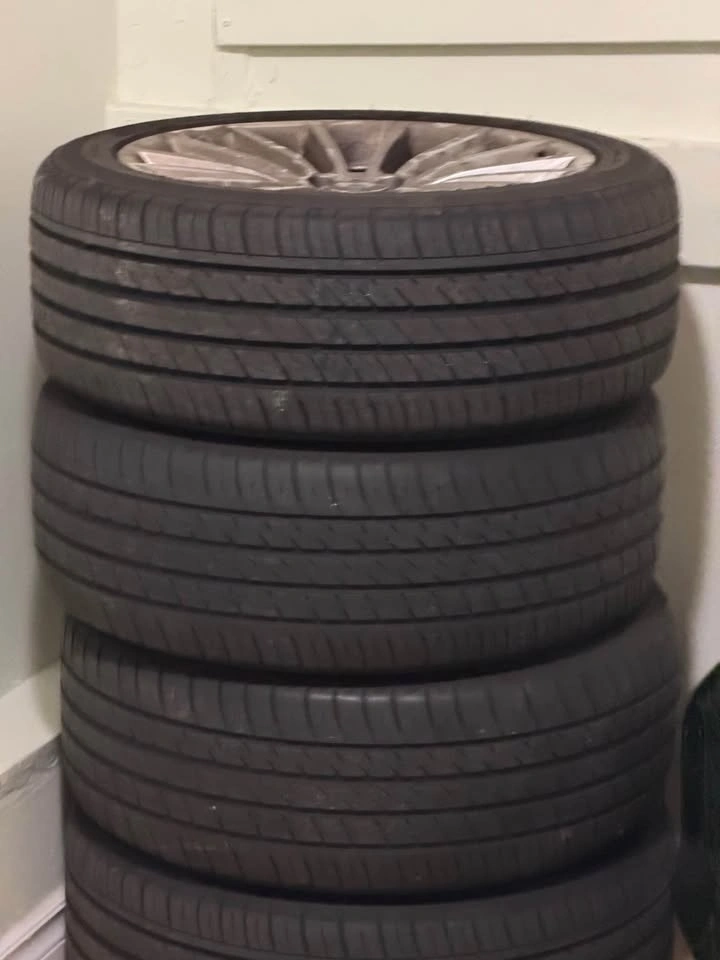 BMW F10 18" OEM Wheels & Tires Set (245/45R18) - photo 4