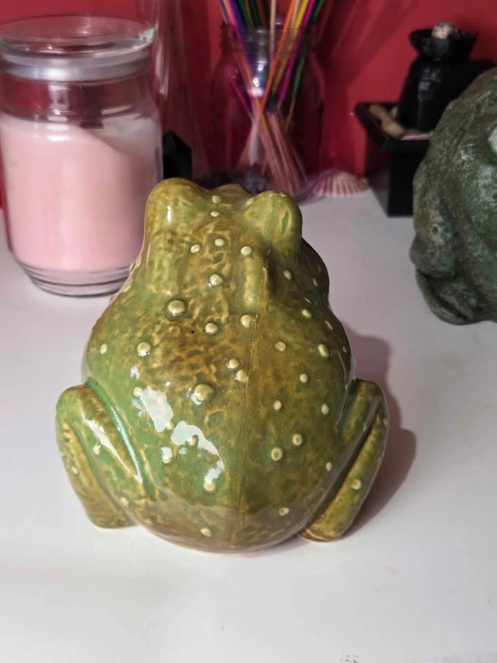 Cute Small Vintage Ceramic Frog - photo 3