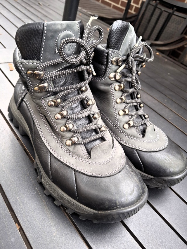 Stoneridge Leather Hiking Boots, Made in Portugal, Euro Size 41