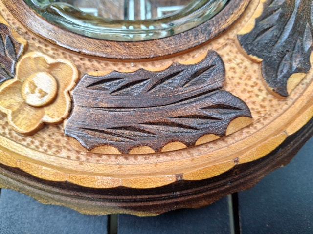Vintage Hand-Carved Wooden Ashtray with Glass Insert - photo 5
