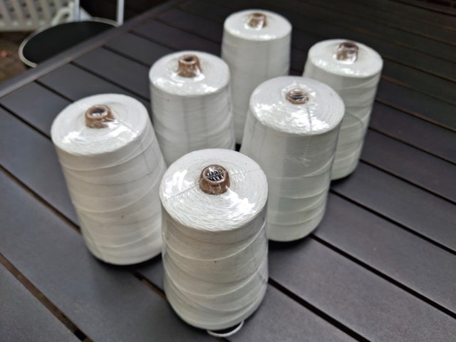 Polysacsew 8 oz Sewing Thread - Lot of 6 - photo 4