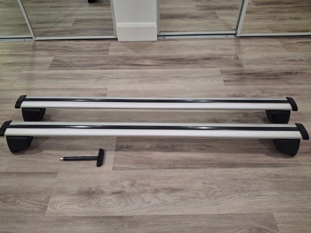 Audi Q5 Roof Rack Cross Bars (2009-2017), New, Never Used