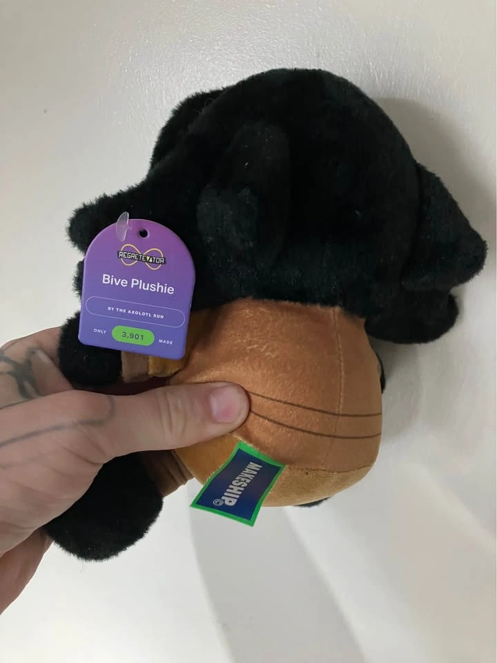 Makeship Split & Bive plushies from Regretevator - photo 2