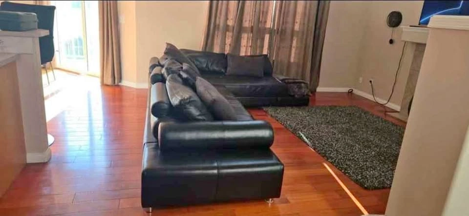 Black Full Grain Leather L-Shaped Sectional Sofa
